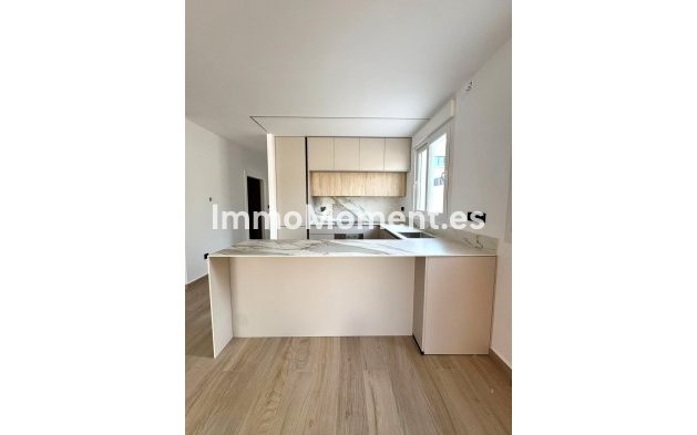 Resale - Villa - Torrevieja - Aguas Nuevas