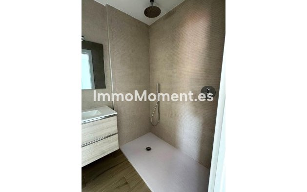 Resale - Villa - Torrevieja - Aguas Nuevas