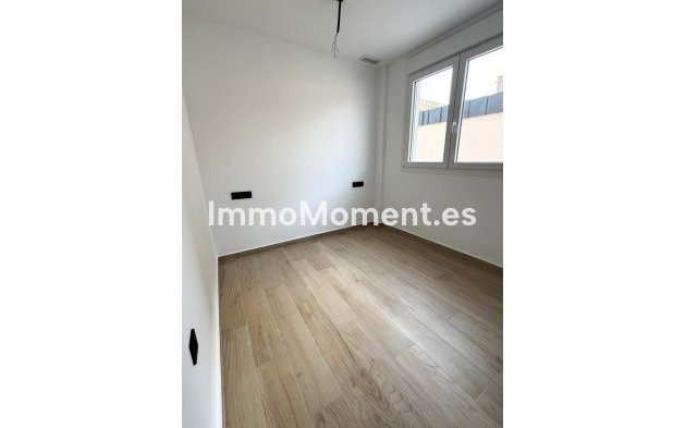 Resale - Villa - Torrevieja - Aguas Nuevas