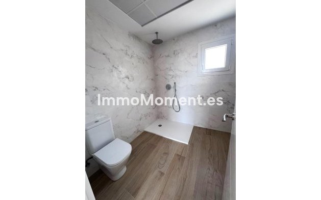 Resale - Villa - Torrevieja - Aguas Nuevas