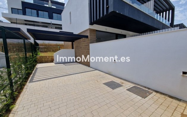 Revente - Villa - Estepona  - Atalaya