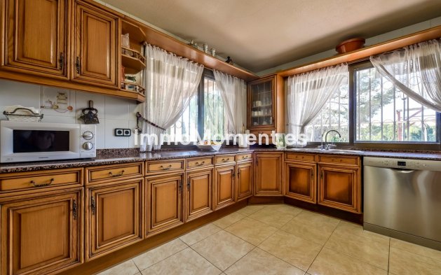 Wiederverkauf - Freistehende Villa - Benidorm - Benidorm Centro