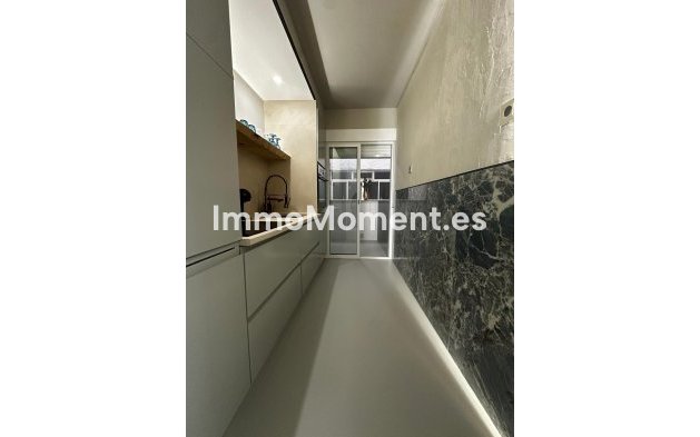 Wiederverkauf - Wohnung - Fuengirola - Fuengirola Centro