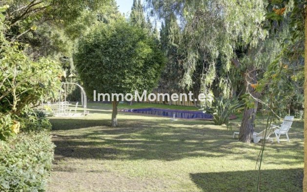 Wiederverkauf - Villa - Marbella - El Rosario