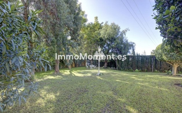 Wiederverkauf - Villa - Marbella - El Rosario