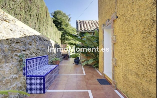 Wiederverkauf - Villa - Marbella - El Rosario