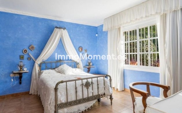 Wiederverkauf - Villa - Marbella - El Rosario