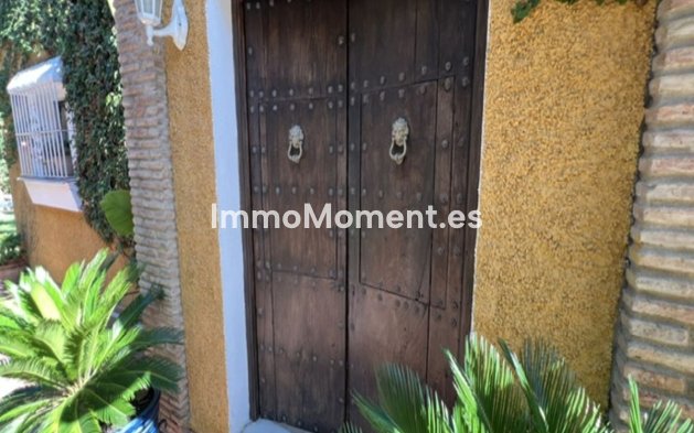 Wiederverkauf - Villa - Marbella - El Rosario