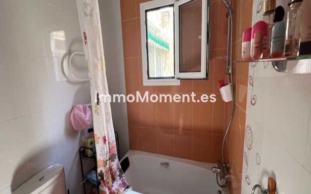 Revente - Appartement - Málaga - La Trinidad