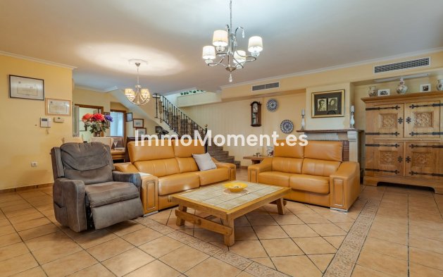 Reventa - Villa - Interior  - Alhaurín el Grande Centro