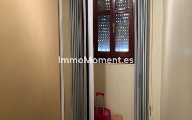 Wiederverkauf - Freistehende Villa - Málaga - La Victoria