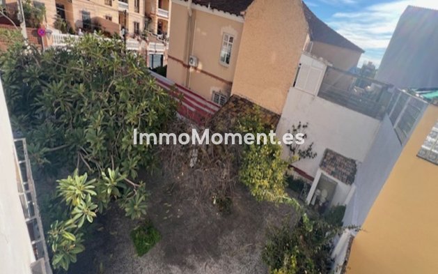 Wiederverkauf - Freistehende Villa - Málaga - La Victoria