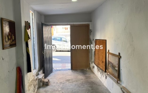 Wiederverkauf - Freistehende Villa - Málaga - La Victoria