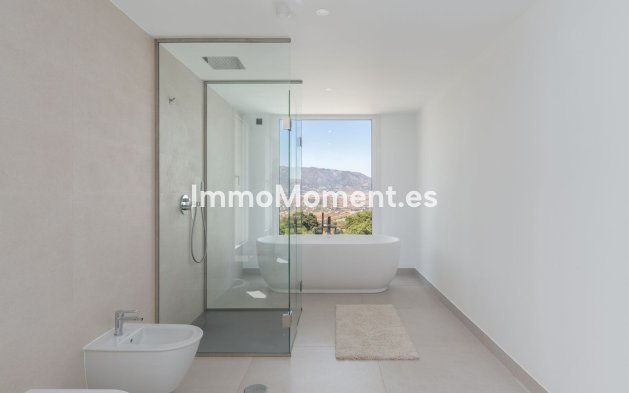 Resale - Villa - Marbella - La Mairena