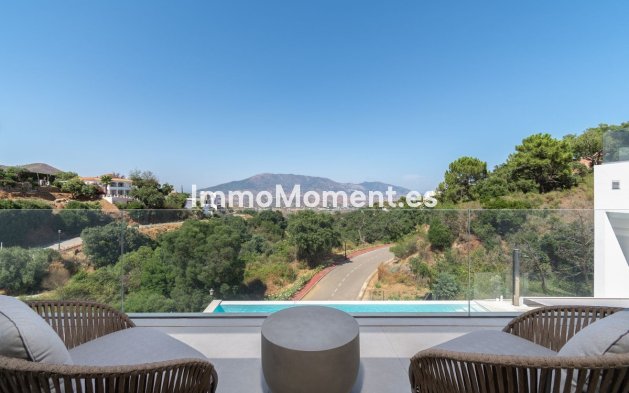 Resale - Villa - Marbella - La Mairena