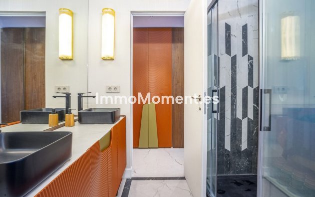 Wiederverkauf - Wohnung - Marbella - Nueva Andalucía