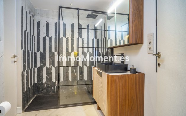 Wiederverkauf - Wohnung - Marbella - Nueva Andalucía