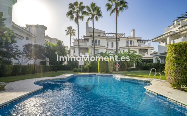 Wiederverkauf - Wohnung - Marbella - Nueva Andalucía