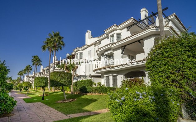 Wiederverkauf - Wohnung - Marbella - Nueva Andalucía