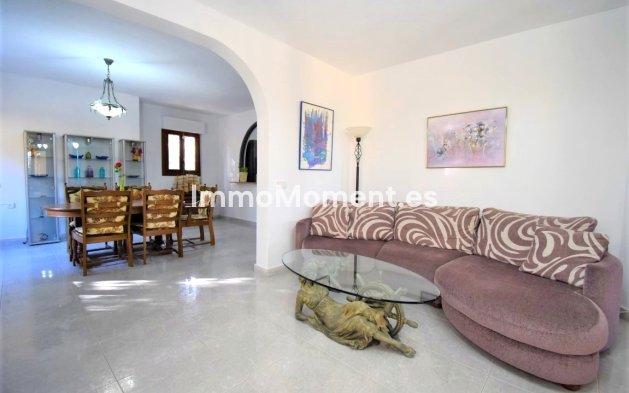 Wiederverkauf - Villa - Orihuela - Villamartin