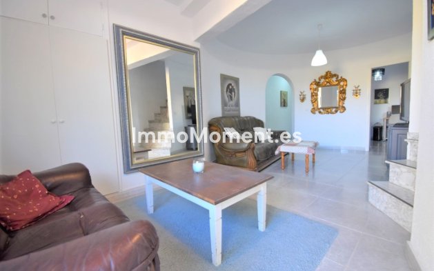 Wiederverkauf - Villa - Orihuela - Villamartin