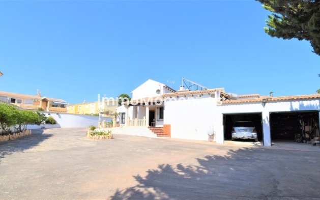 Revente - Villa - Orihuela - Villamartin