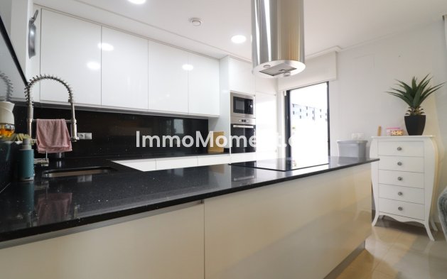 Resale - Villa - Benijofar