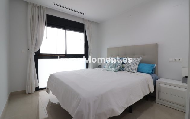 Resale - Villa - Benijofar