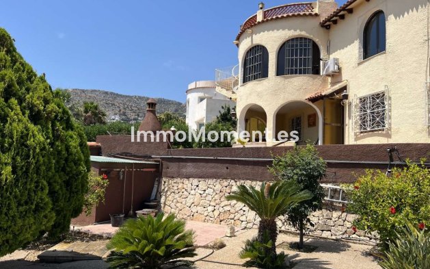 Wiederverkauf - Villa - Calpe - Calpe Centro