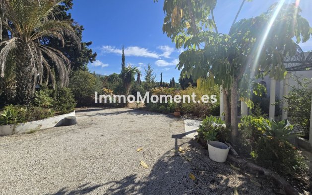 Wiederverkauf - Villa - Marbella - Marbella Centro