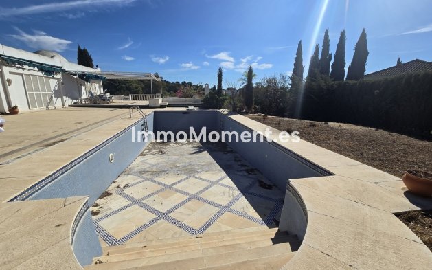 Wiederverkauf - Villa - Marbella - Marbella Centro