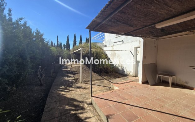 Wiederverkauf - Villa - Marbella - Marbella Centro