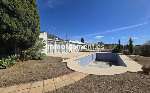 Wiederverkauf - Villa - Marbella - Marbella Centro