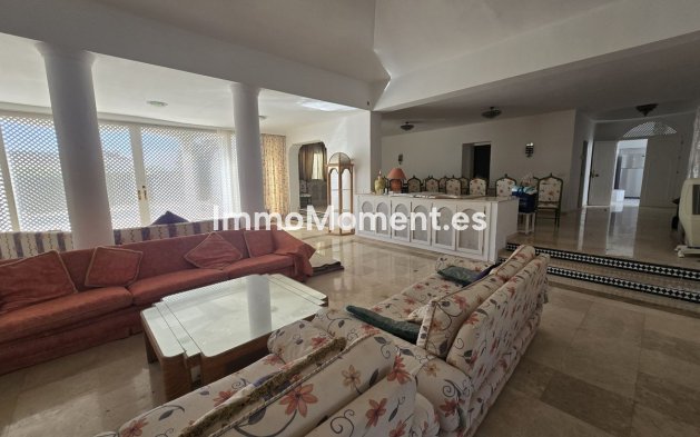 Wiederverkauf - Villa - Marbella - Marbella Centro