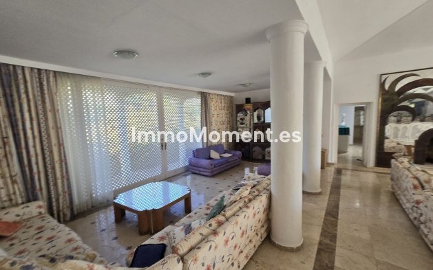 Wiederverkauf - Villa - Marbella - Marbella Centro
