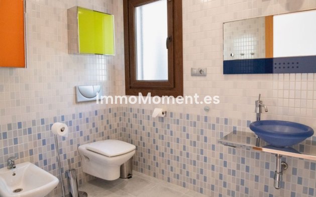 Revente - Villa - Benalmadena - Benalmadena Centro