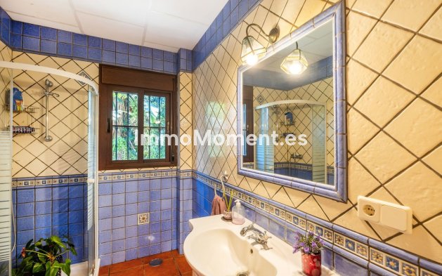 Resale - Villa - Marbella - San Pedro de Alcántara