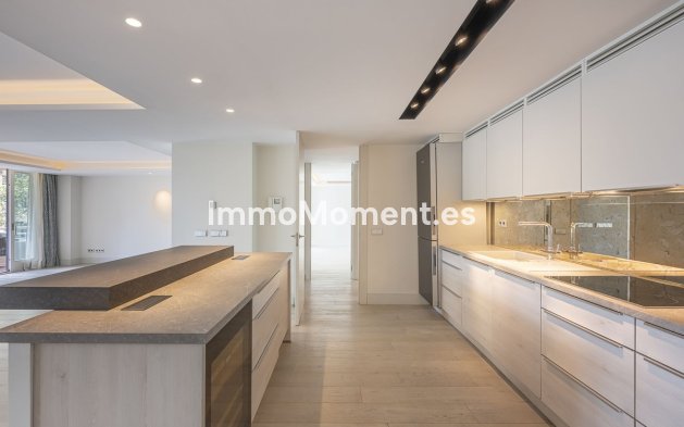 Wiederverkauf - Wohnung - Marbella - Marbella Centro