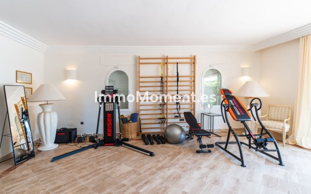 Revente - Villa - Benahavís - Benahavís Centro