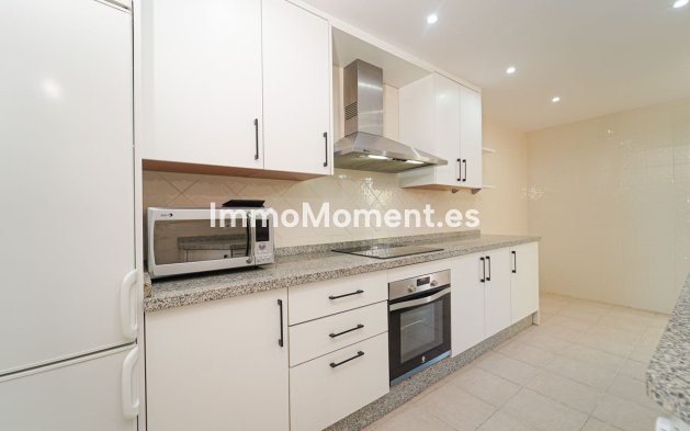 Revente - Appartement - Marbella - Elviria