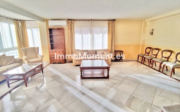 Resale - Apartment - Marbella - Marbella Centro