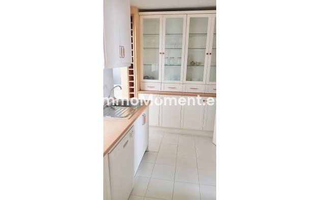 Resale - Apartment - Marbella - Marbella Centro