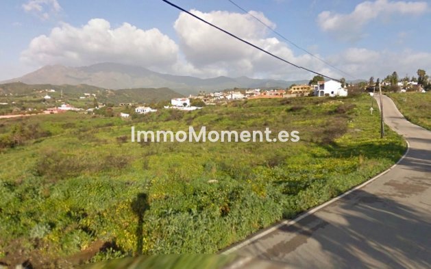 Resale - Land - Estepona - Estepona Centro