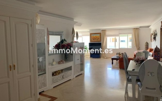 Wiederverkauf - Wohnung - Estepona  - Estepona Centro