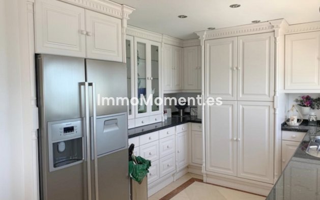 Wiederverkauf - Wohnung - Estepona  - Estepona Centro