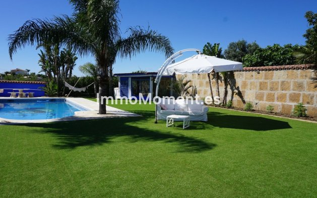 Wiederverkauf - Landhaus - Estepona  - Estepona Centro