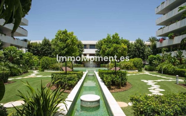 Wiederverkauf - Wohnung - Marbella - Puerto Banús