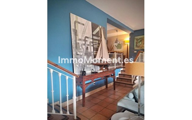 Reventa - Villa independiente - Manilva