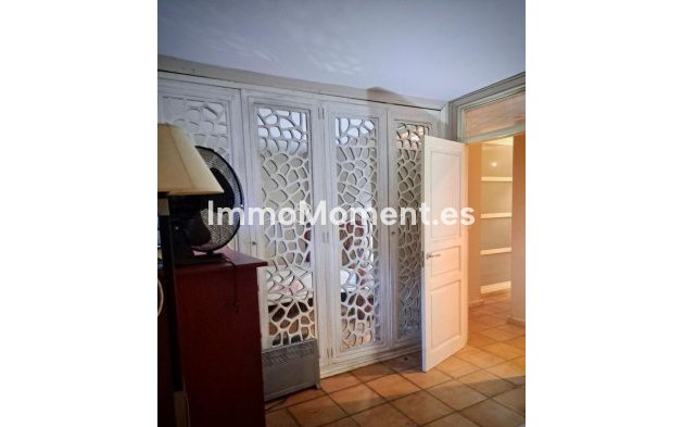 Reventa - Villa independiente - Manilva