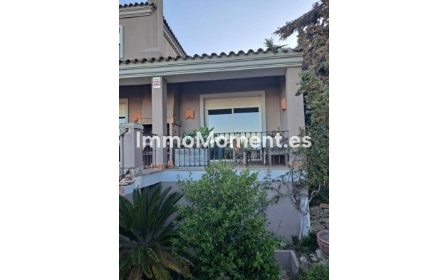 Reventa - Villa independiente - Manilva